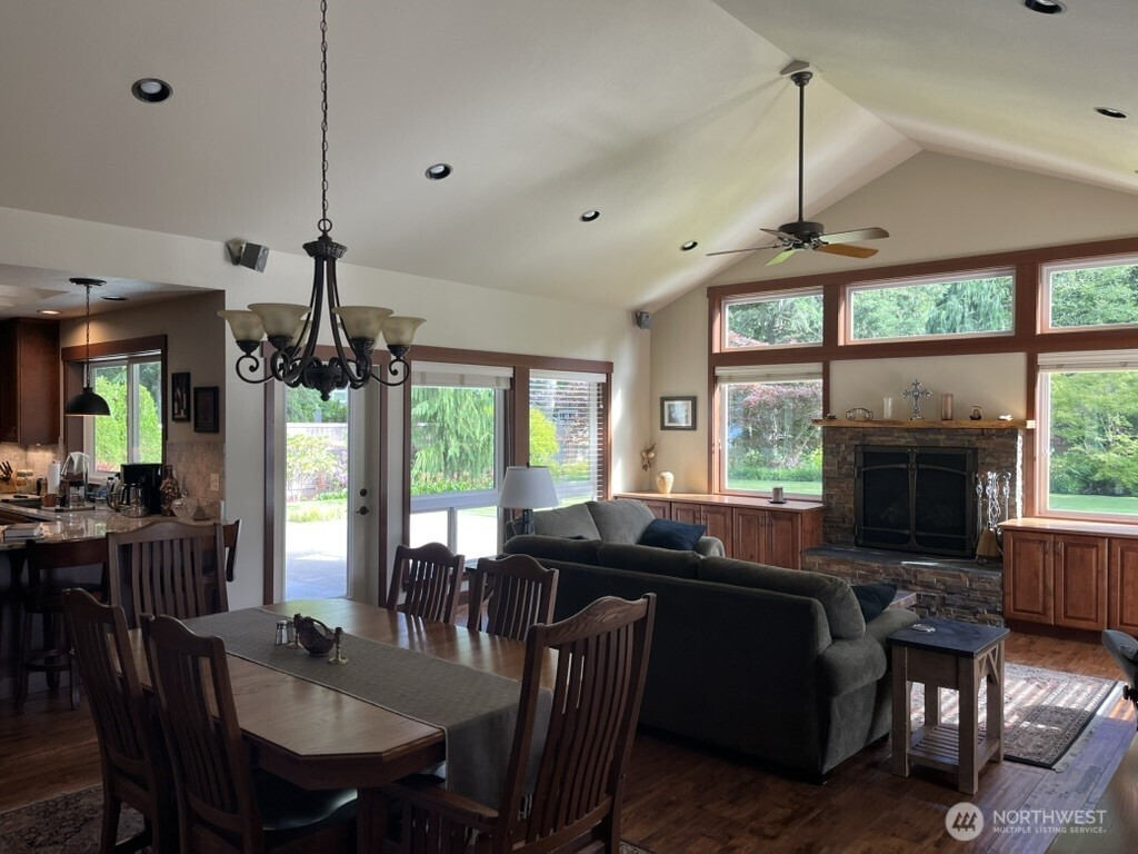 2901 South Bay Road Northeast Olympia, WA 98506 - Photo 14 of 40