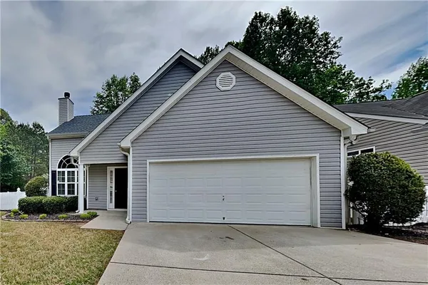 $1,875 | 100 Rosemont Court, Hiram, GA 30141