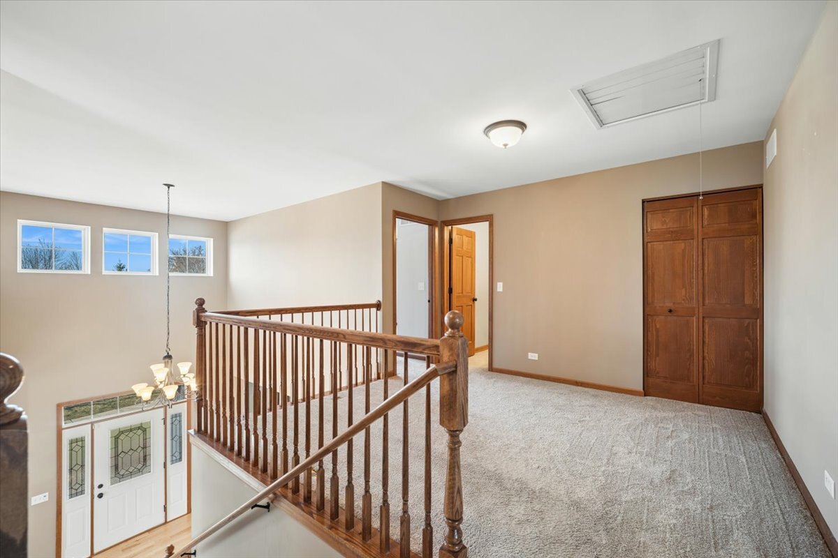 3004 Crossfire Trail Elgin, IL 60124 - Photo 12 of 25 a view of an empty room with a window