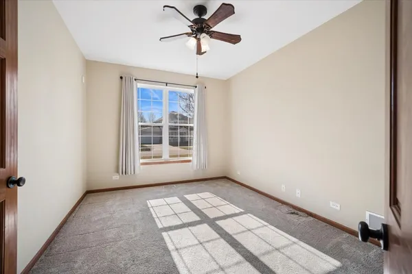 $565,000 | 3004 Crossfire Trail, Elgin, IL 60124