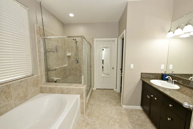 $619,000 | 3569 Flint Avenue, Clovis, CA 93619