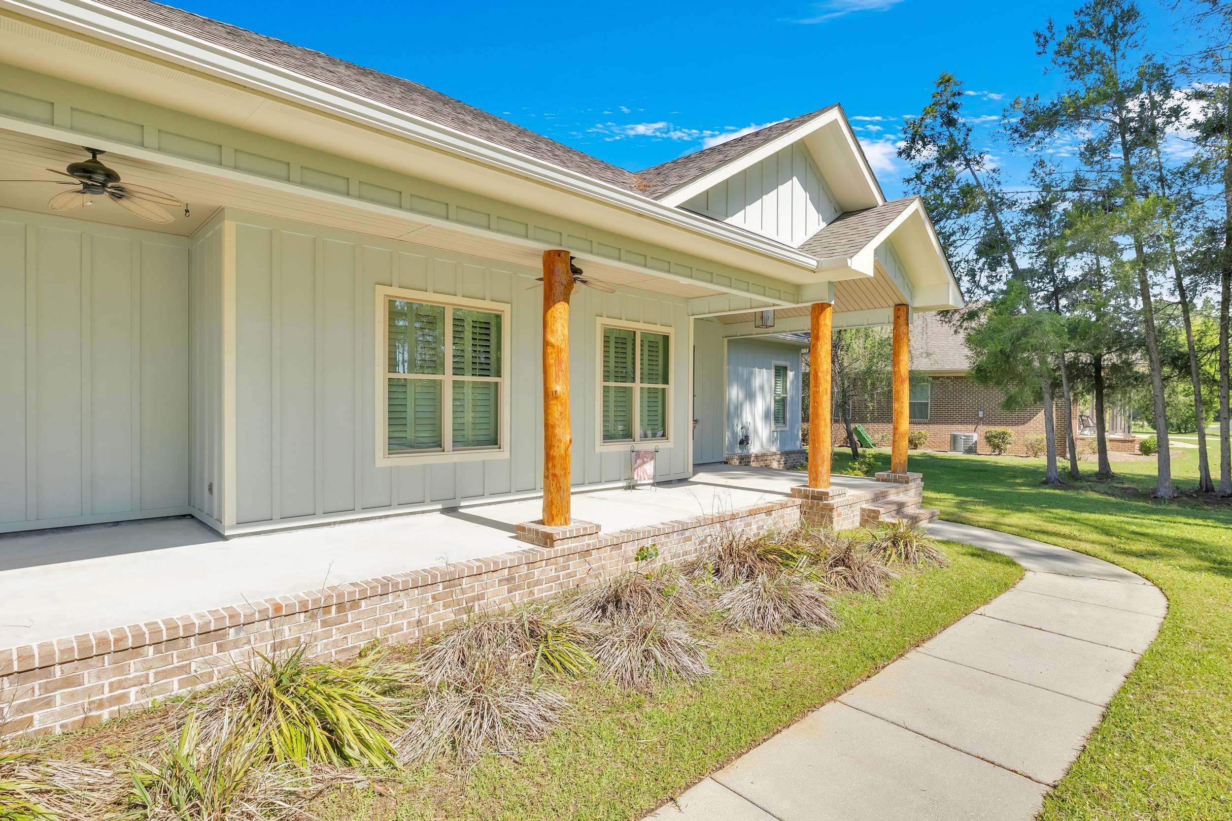8928 Bay Point Drive Elberta, AL 36530 - Photo 6 of 55 Entry