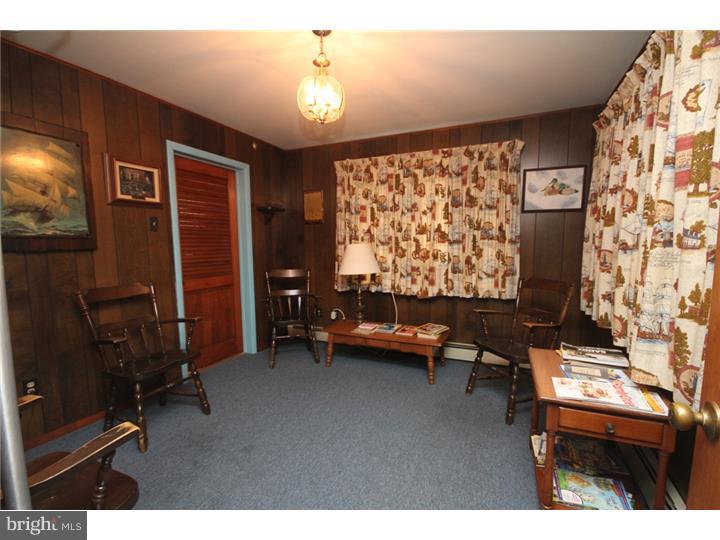 1891 Pennington Road Ewing, NJ 08618 - Photo 5 of 11