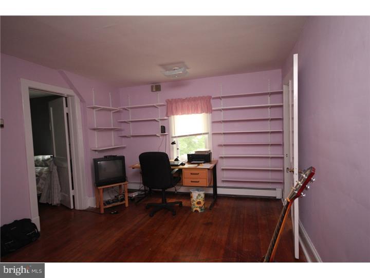 1891 Pennington Road Ewing, NJ 08618 - Photo 7 of 11