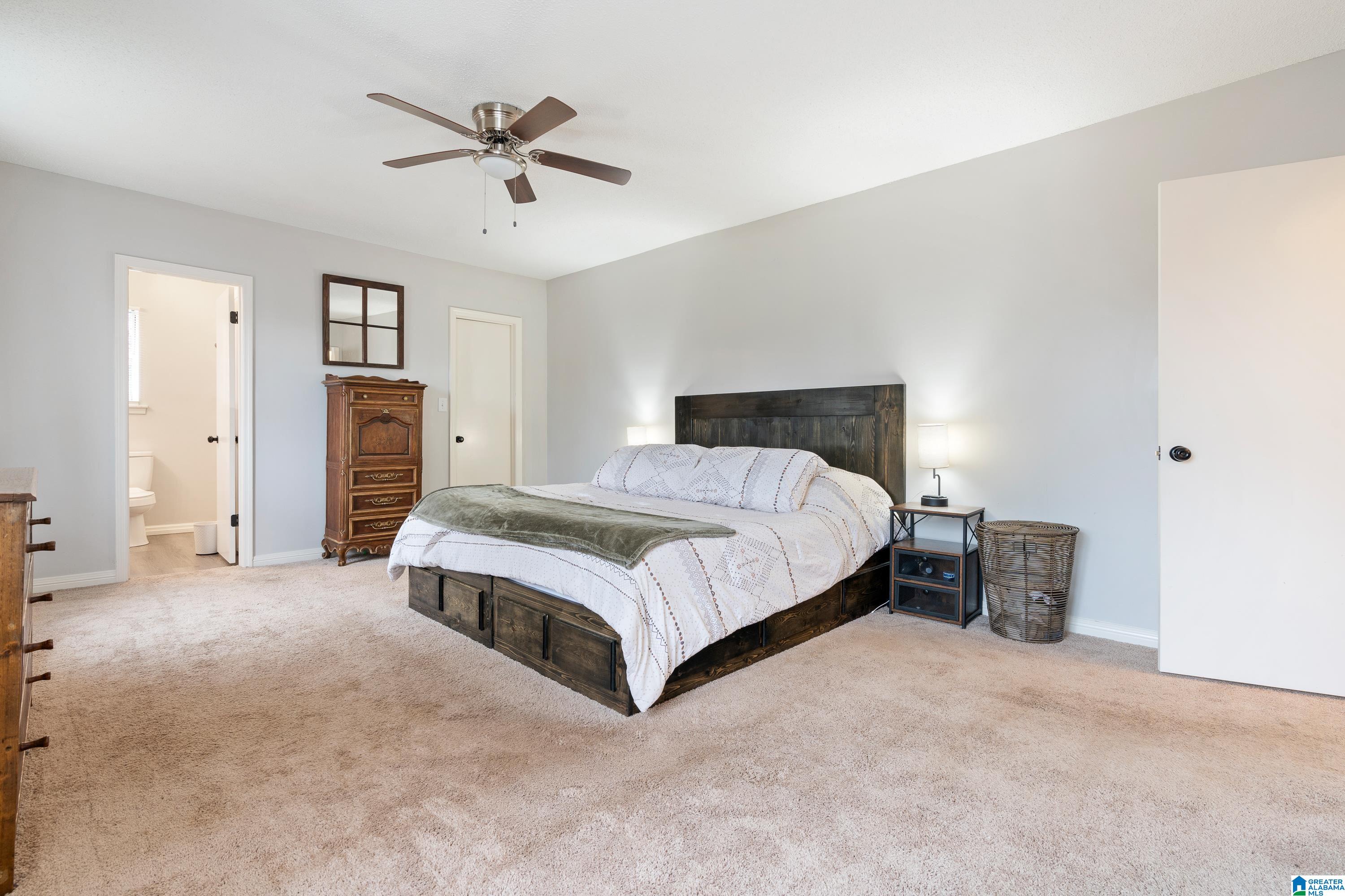 2038 Eastern Valley Road Bessemer, AL 35022 - Photo 16 of 33