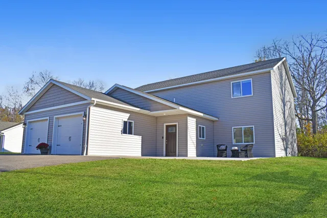 $439,000 | 10 Deblock Drive, Crosby, MN 56441