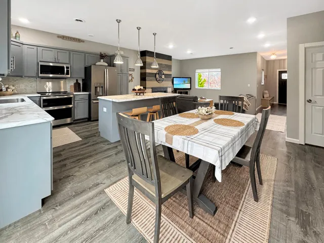 $439,000 | 10 Deblock Drive, Crosby, MN 56441