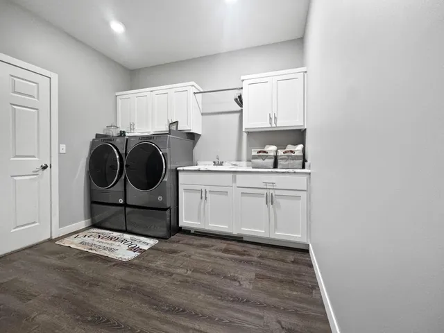 $439,000 | 10 Deblock Drive, Crosby, MN 56441