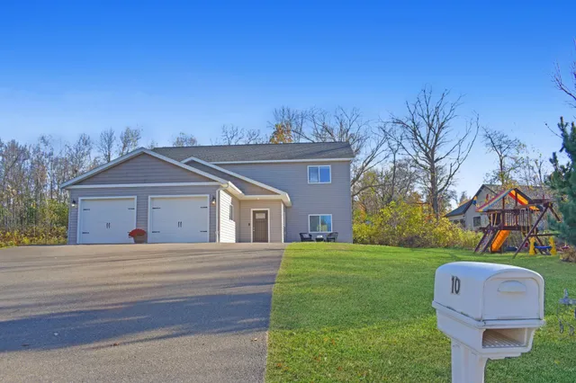 $439,000 | 10 Deblock Drive, Crosby, MN 56441