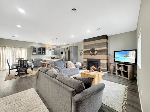 $439,000 | 10 Deblock Drive, Crosby, MN 56441