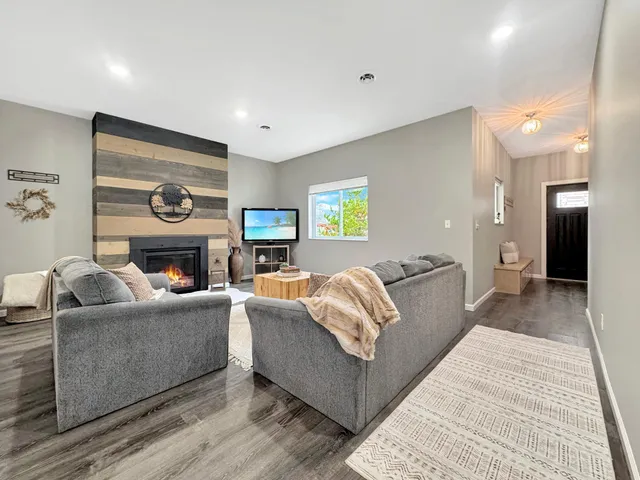 $439,000 | 10 Deblock Drive, Crosby, MN 56441