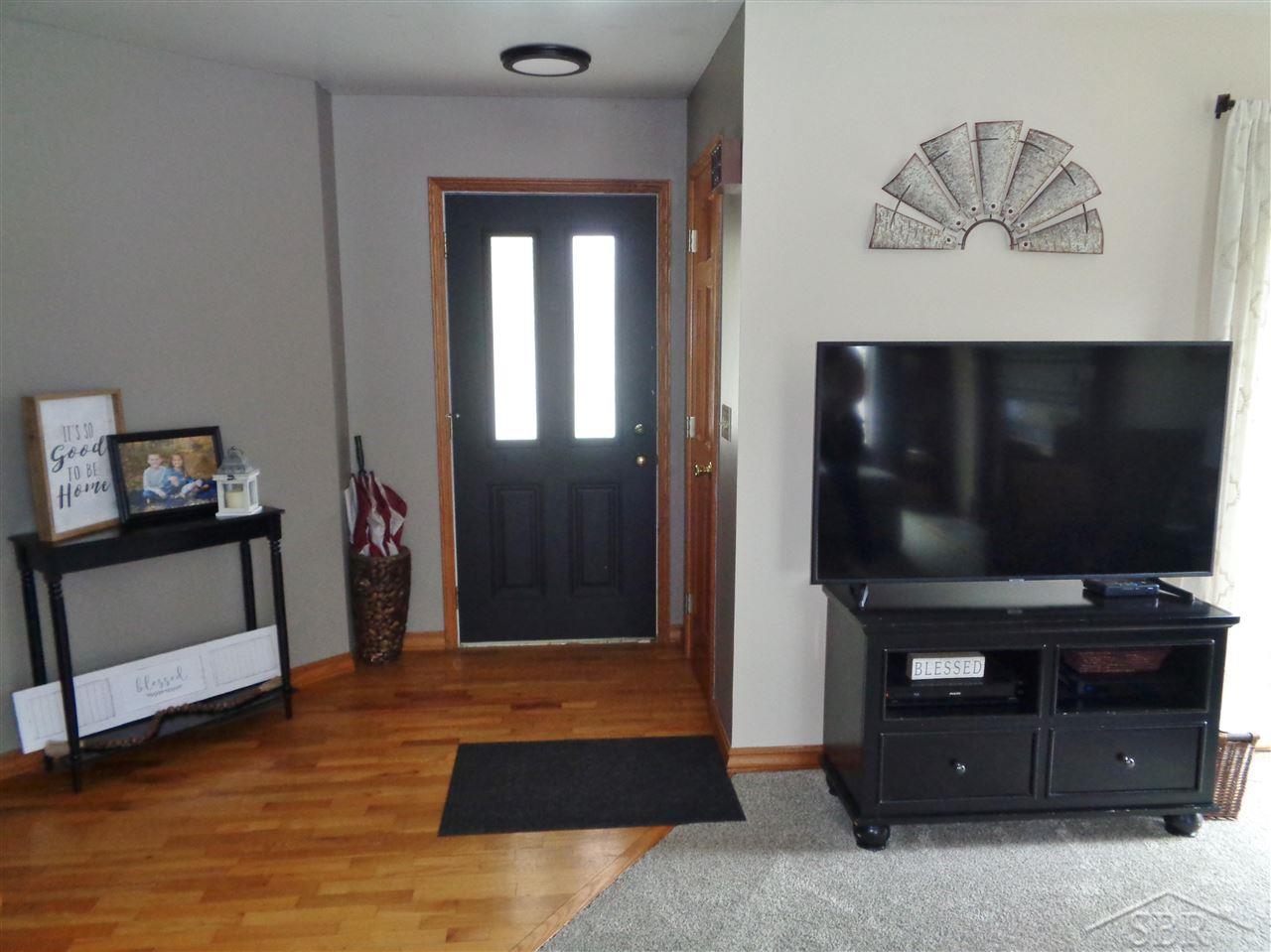 450 South Fenmore Road Merrill, MI 48637 - Photo 3 of 37 50072501-2.JPG
