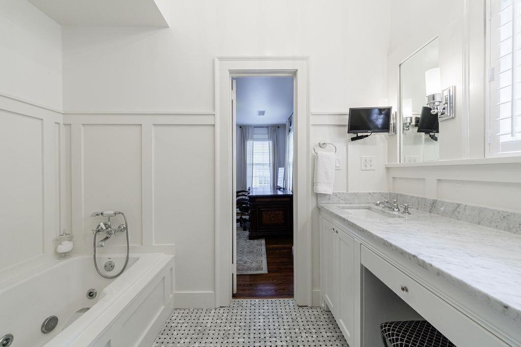 42 Camden Road Northeast Atlanta, GA 30309 - Photo 32 of 62