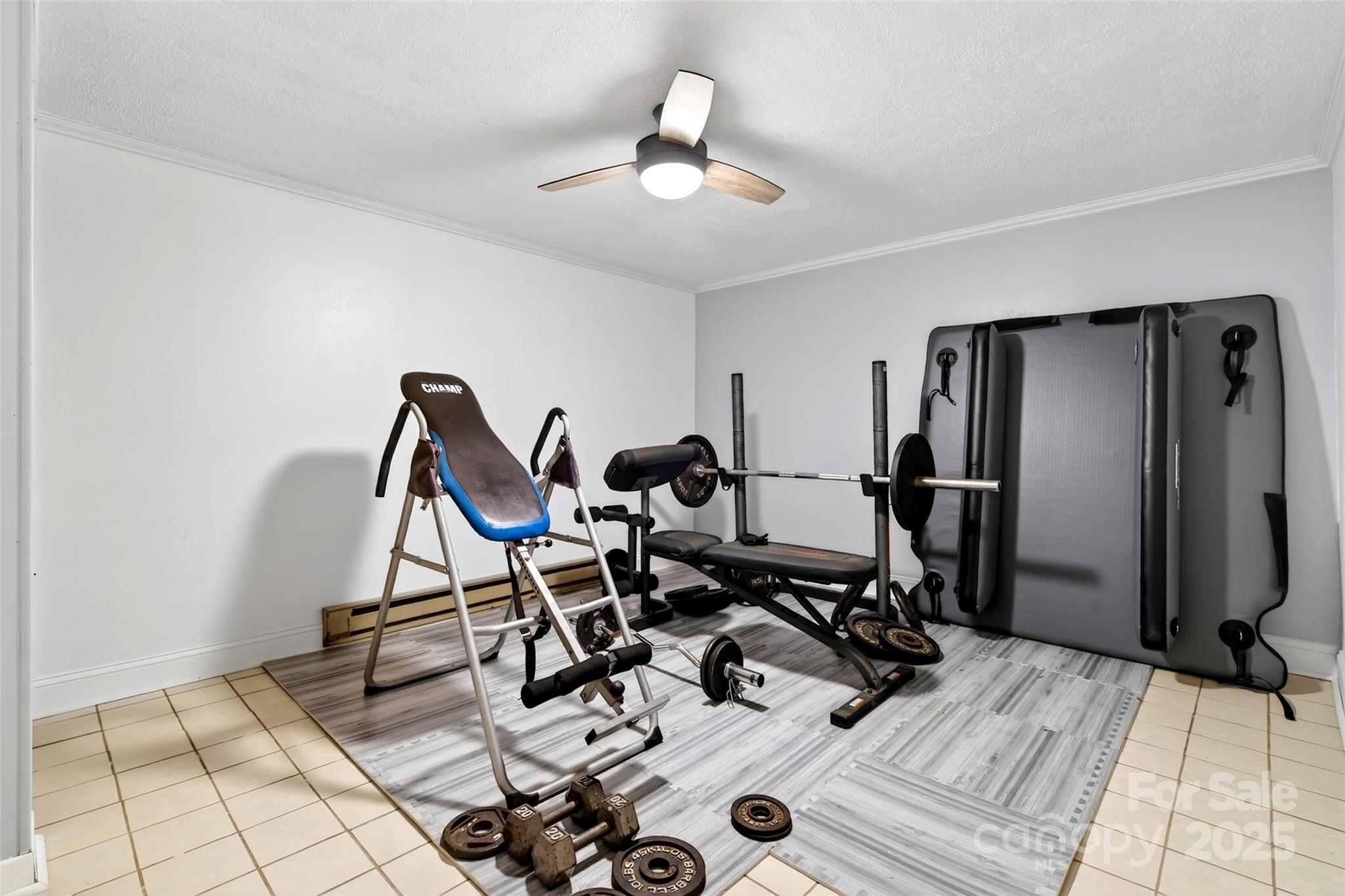 45 Due West Road Hendersonville, NC 28792 - Photo 36 of 45 a work room with furniture