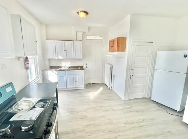 $2,500 | 2825 Arctic Avenue, Unit 2, Atlantic City, NJ 08401