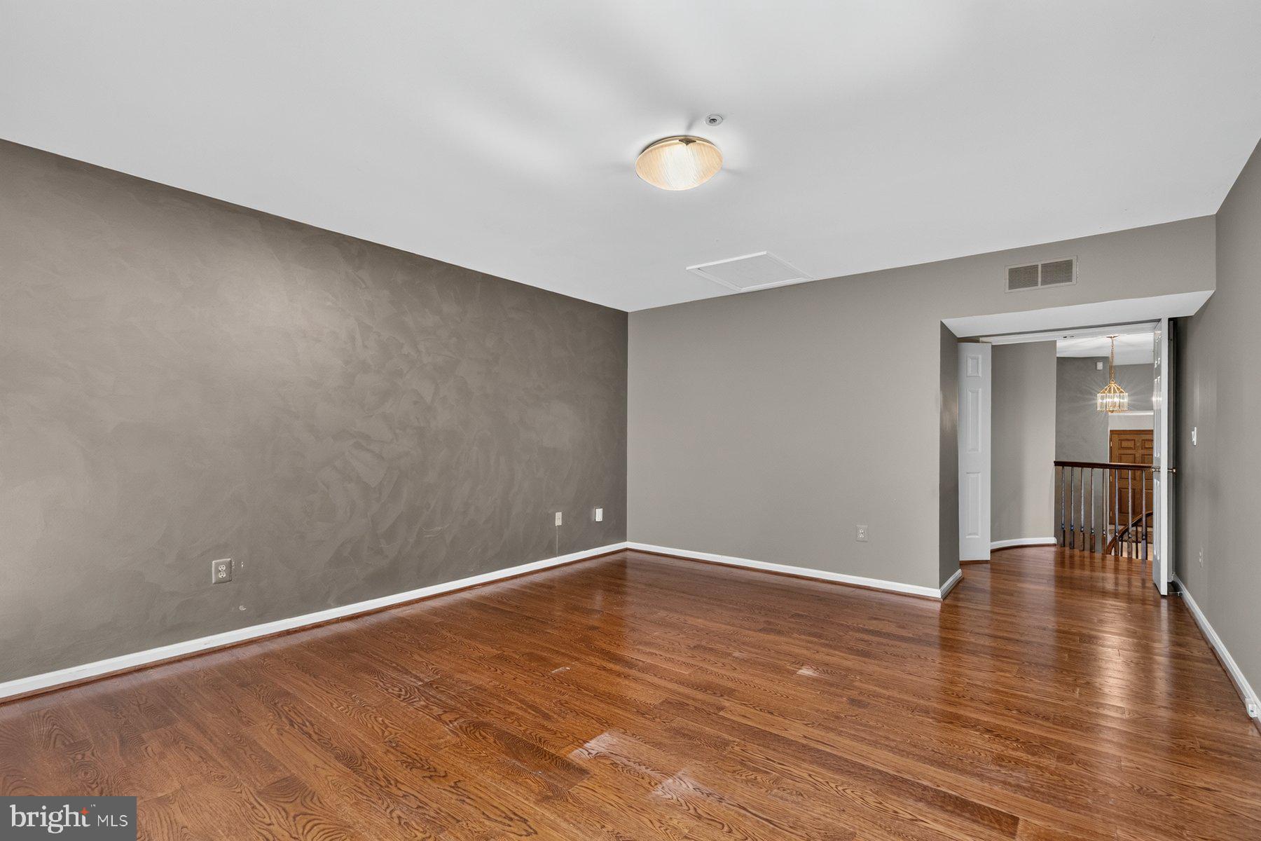 2749 Woodlake Road Bowie, MD 20721 - Photo 19 of 43 Gallery Image 19