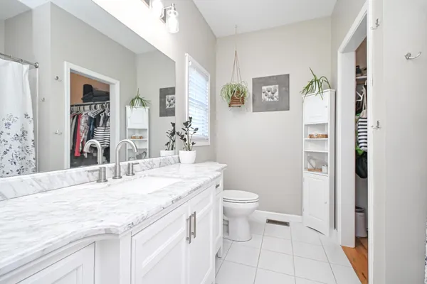 $367,900 | 8122 Catfish Lane, Brookville, IN 47012