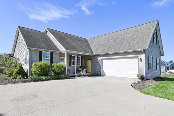 $367,900 | 8122 Catfish Lane, Brookville, IN 47012