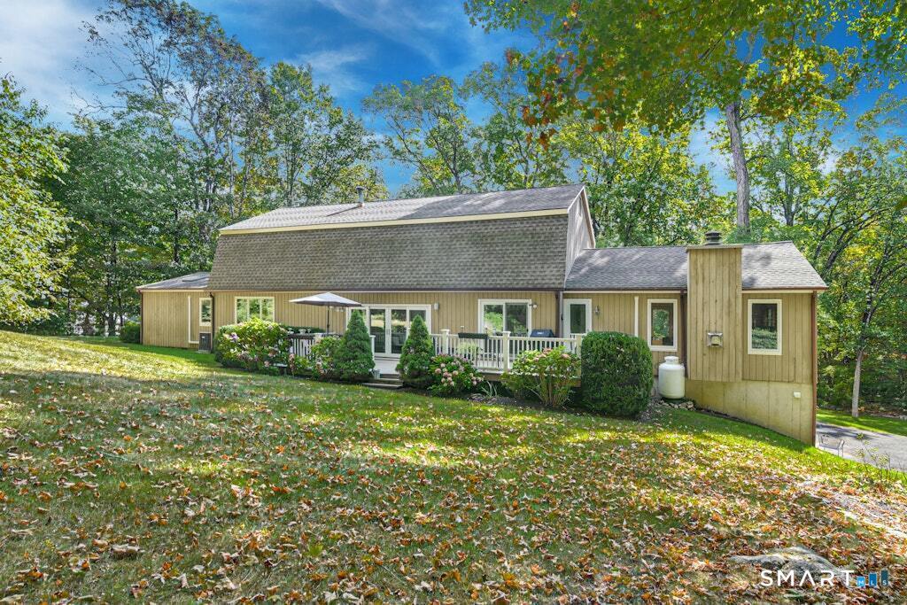 63 Lounsbury Road Ridgefield, CT 06877 - Photo 25 of 31