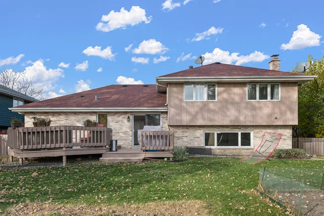 $399,900 | 5319 Martha Lane, Oak Forest, IL 60452