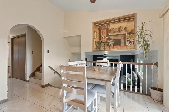 $399,900 | 5319 Martha Lane, Oak Forest, IL 60452