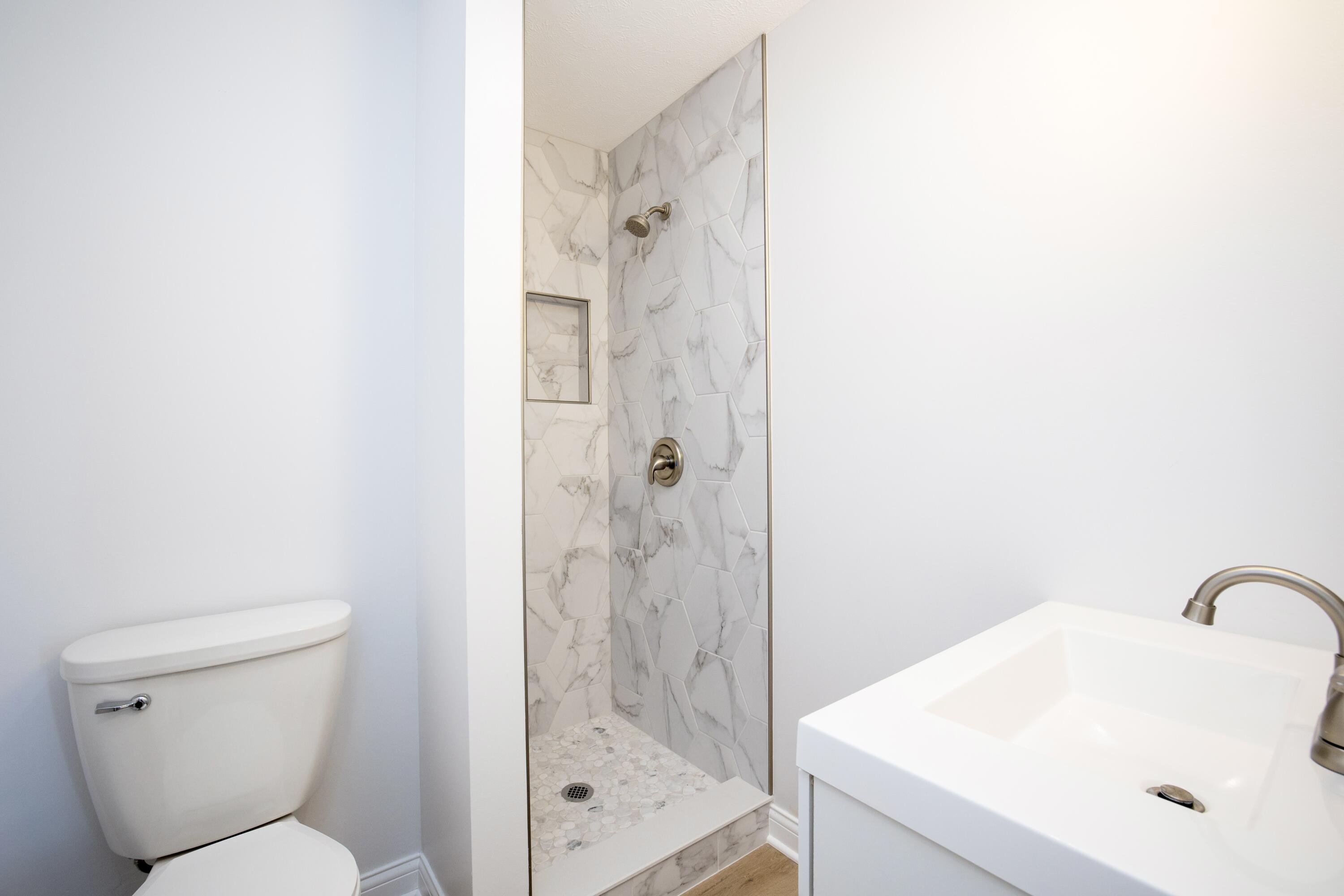 129 Chase Russells Point, Unit 52U Russells Point, OH 43348 - Photo 21 of 53