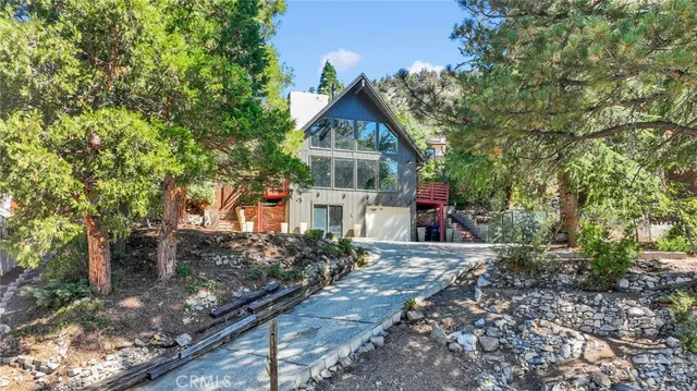 $500,000 | 1074 Yellowstone Drive, Wrightwood, CA 92397
