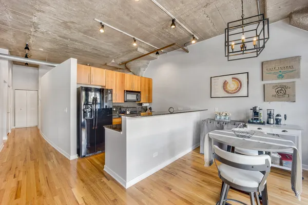 $349,999 | 1111 West 15th Street, Unit 123, Chicago, IL 60608