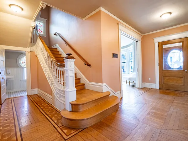 $595,000 | 348 Bentley Avenue, Poultney, VT 05764