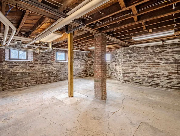 $595,000 | 348 Bentley Avenue, Poultney, VT 05764