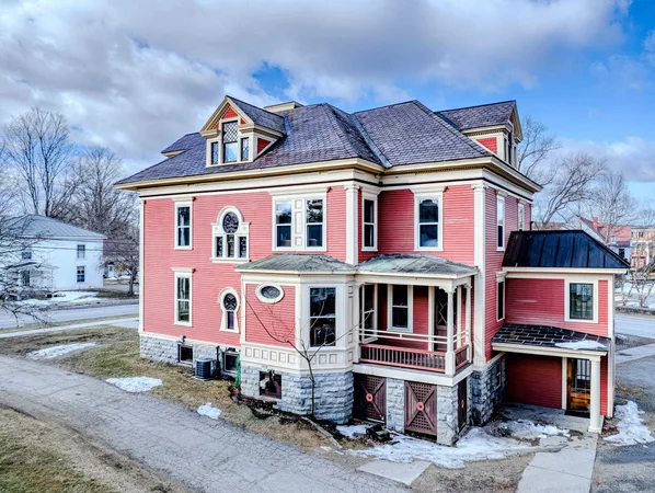 $595,000 | 348 Bentley Avenue, Poultney, VT 05764