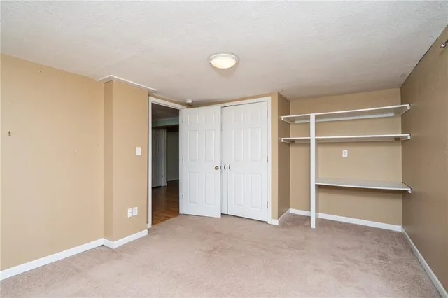 $278,000 | 29873 Northeast Scott Road, Greeley, KS 66033