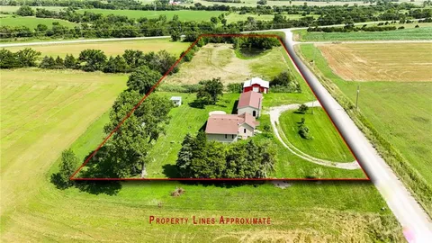 $278,000 | 29873 Northeast Scott Road, Greeley, KS 66033