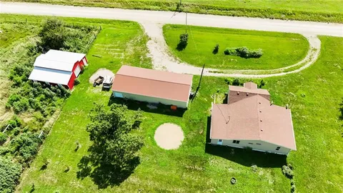 $278,000 | 29873 Northeast Scott Road, Greeley, KS 66033