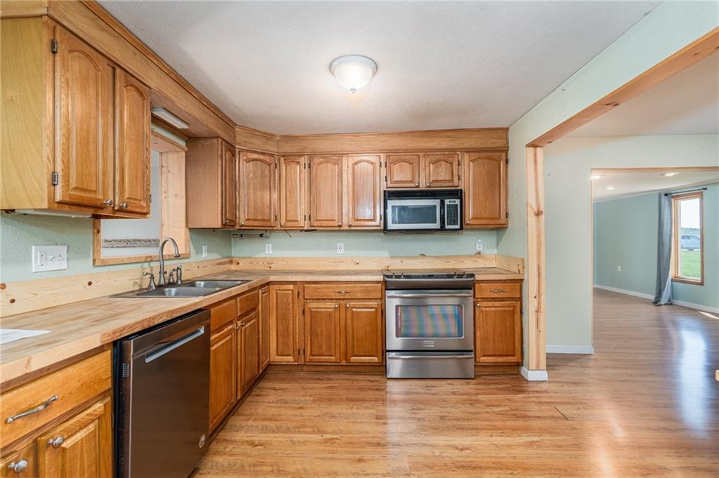 29873 Northeast Scott Road Greeley, KS 66033 - Photo 10 of 54