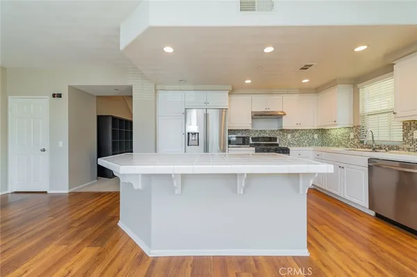 $2,700 | 15904 Fountain Lane, Chino, CA 91708