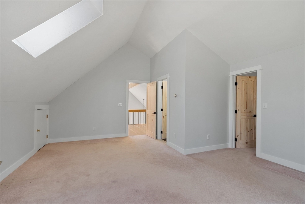 84 Murray Road Ashburnham, MA 01430 - Photo 17 of 41