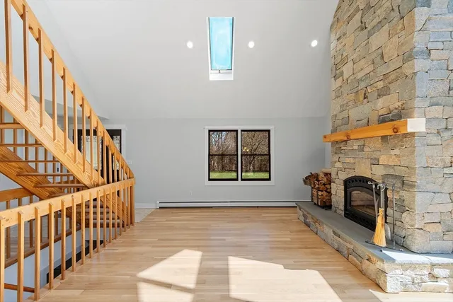 $625,000 | 84 Murray Road, Ashburnham, MA 01430