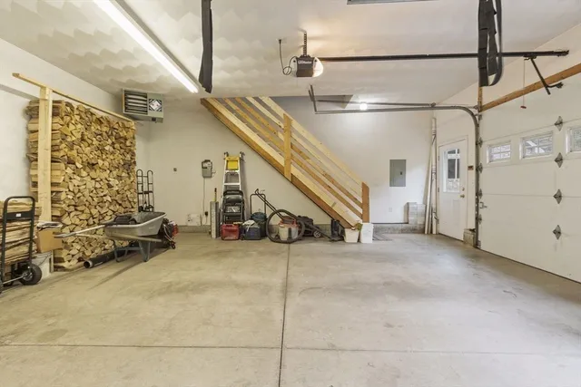 $625,000 | 84 Murray Road, Ashburnham, MA 01430