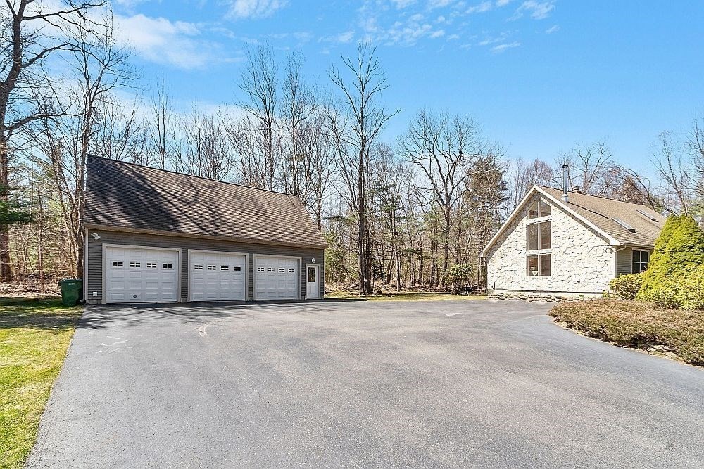 84 Murray Road Ashburnham, MA 01430 - Photo 4 of 41