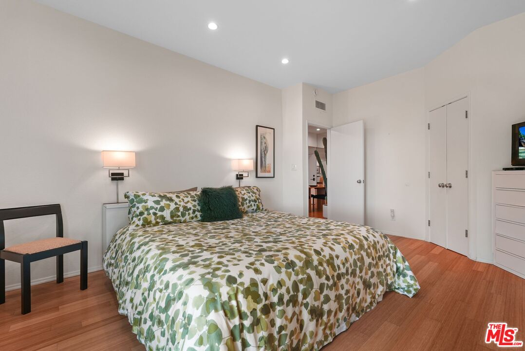 8160 Manitoba Street, Unit 113 Playa del Rey, CA 90293 - Photo 21 of 48