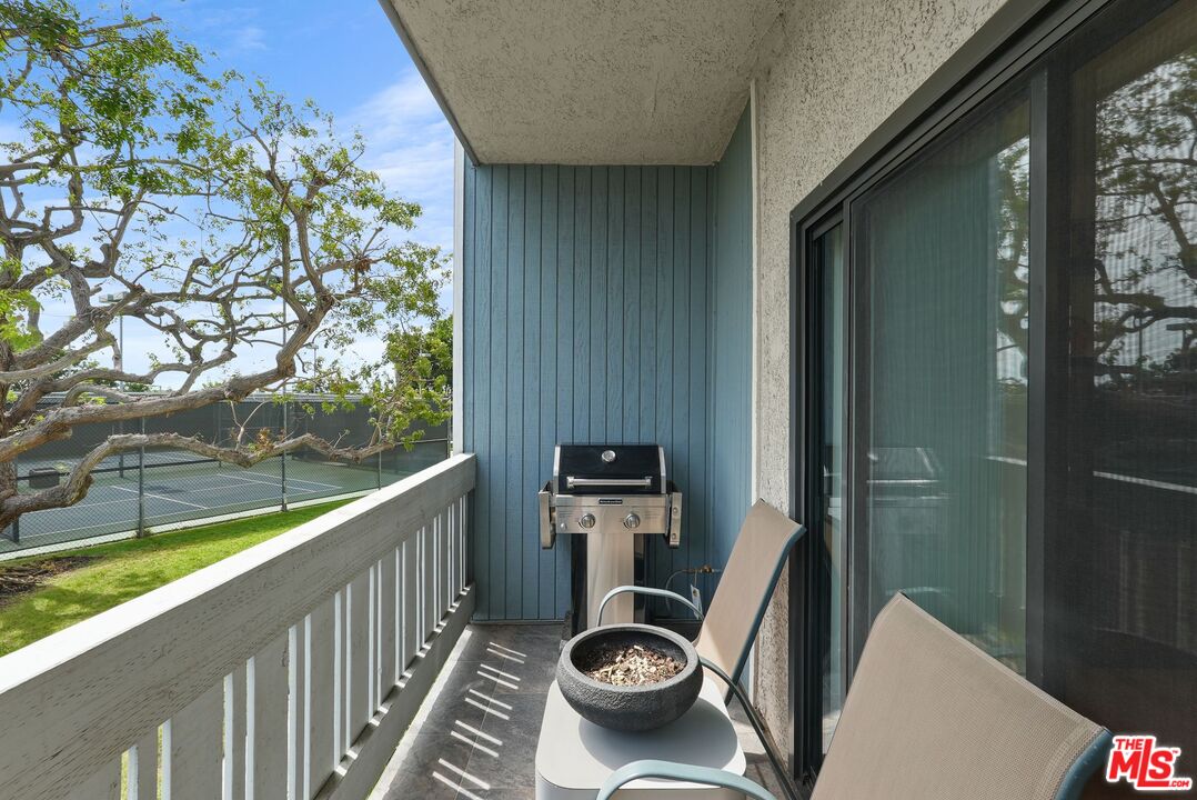 8160 Manitoba Street, Unit 113 Playa del Rey, CA 90293 - Photo 31 of 48