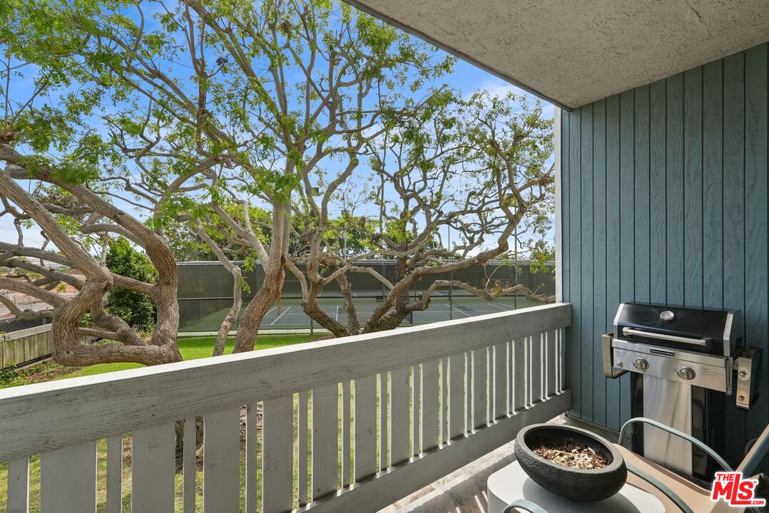 8160 Manitoba Street, Unit 113 Playa del Rey, CA 90293 - Photo 32 of 48