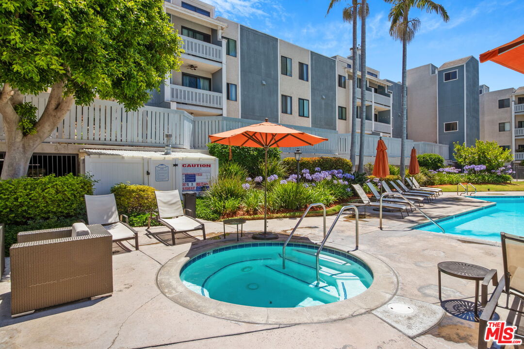8160 Manitoba Street, Unit 113 Playa del Rey, CA 90293 - Photo 38 of 48