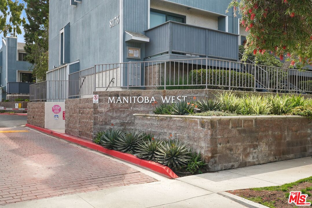 8160 Manitoba Street, Unit 113 Playa del Rey, CA 90293 - Photo 4 of 48