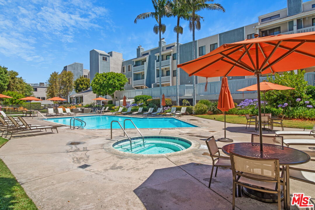 8160 Manitoba Street, Unit 113 Playa del Rey, CA 90293 - Photo 41 of 48