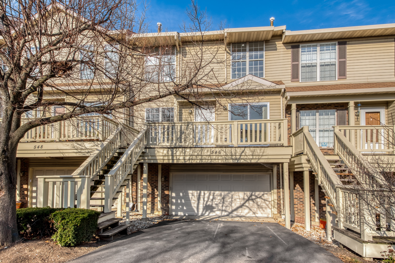 546 West Parkside Drive, Palatine, IL 60067 Compass