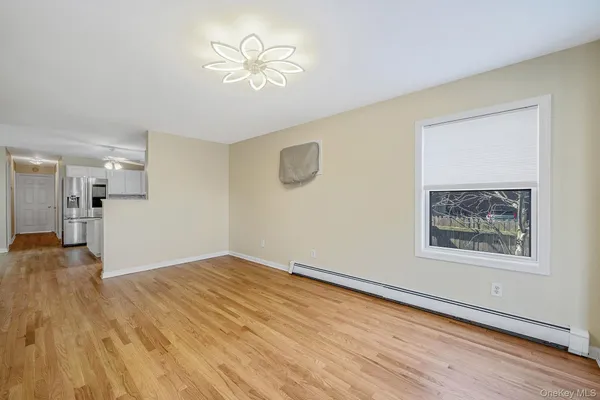 $4,000 | 272 East Harrison Street, Unit 2, Long Beach, NY 11561