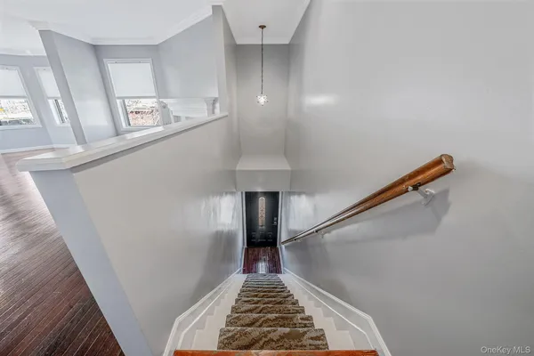 $4,000 | 272 East Harrison Street, Unit 2, Long Beach, NY 11561