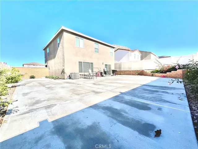 $3,299 | 2429 Ellendale Drive, Riverside, CA 92507